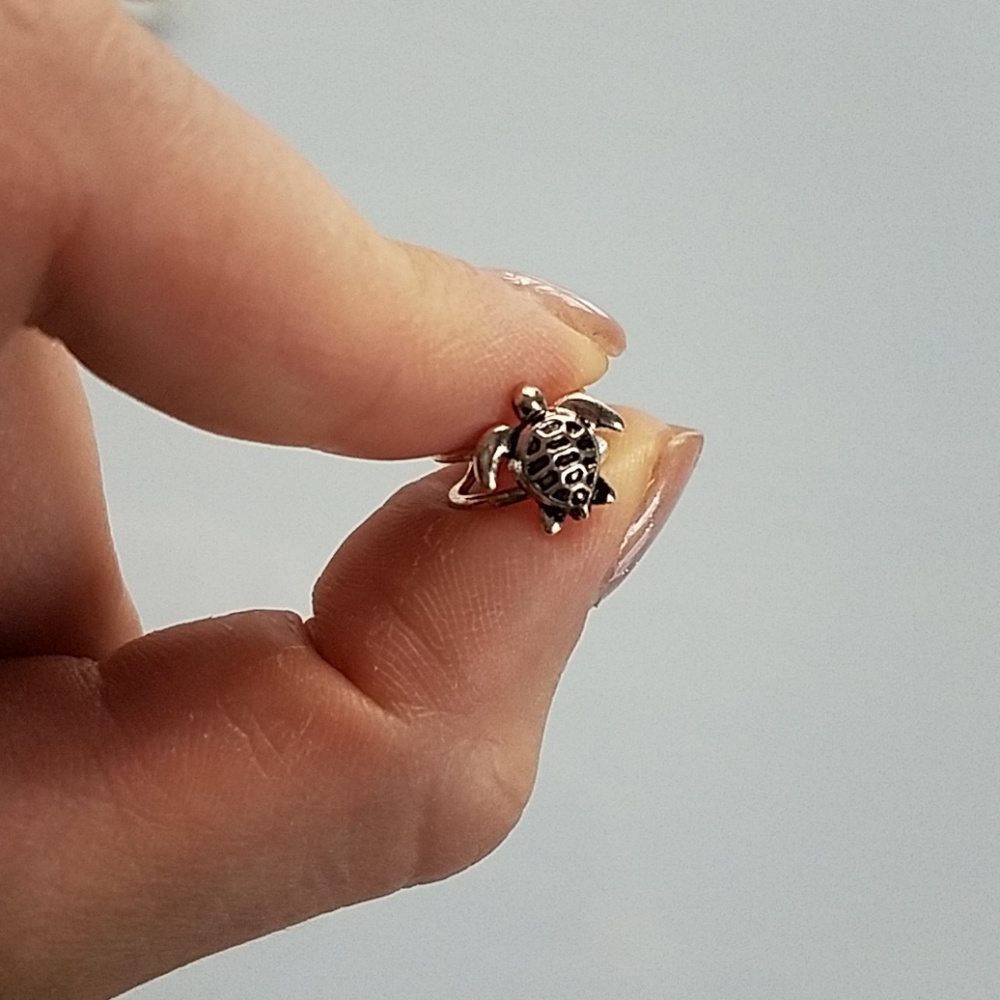 Turtle Earring/Ear Cuff - Picture 2 of 3